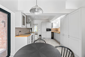 Kitchen/Dining Room- click for photo gallery